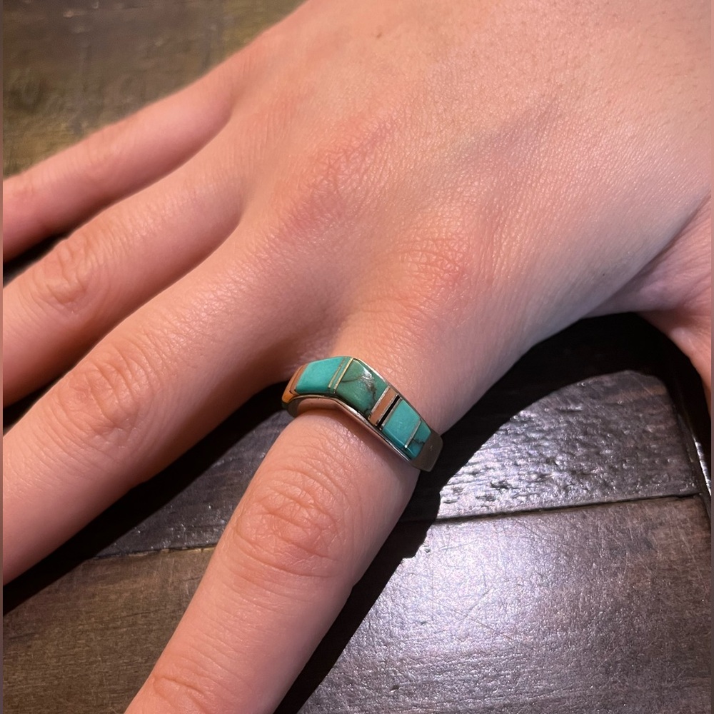 Vintage Sterling Silver and Turquoise Women's Ring